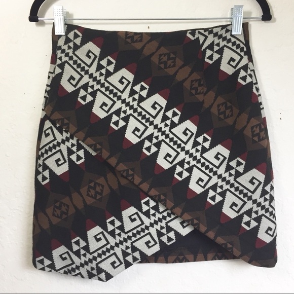Zara Woman Envelope Geometric Tapestry Skirt - Picture 1 of 7